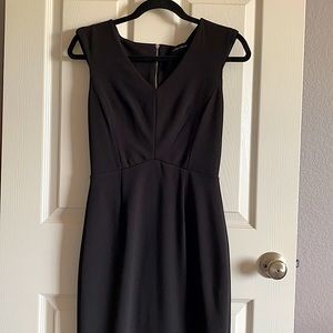 FREE SHIPPING - Ivanka Trump Body Con LBD